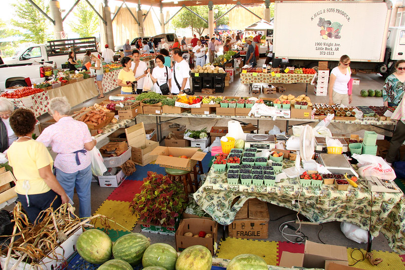 How to a vendor at an Arkansas farmers market
